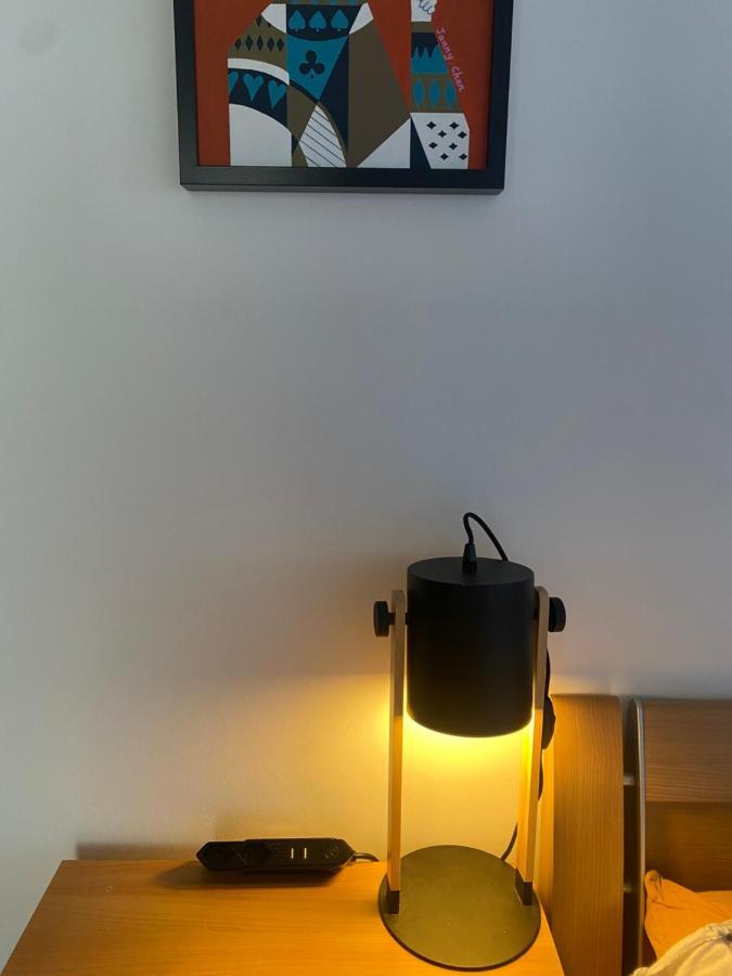 Today Appartement Famille Chippis Exteriör bild