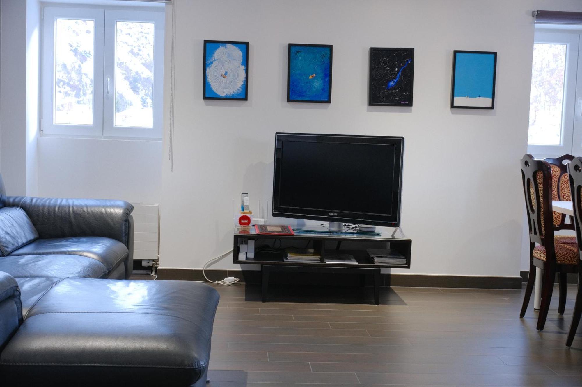 Today Appartement Famille Chippis Exteriör bild