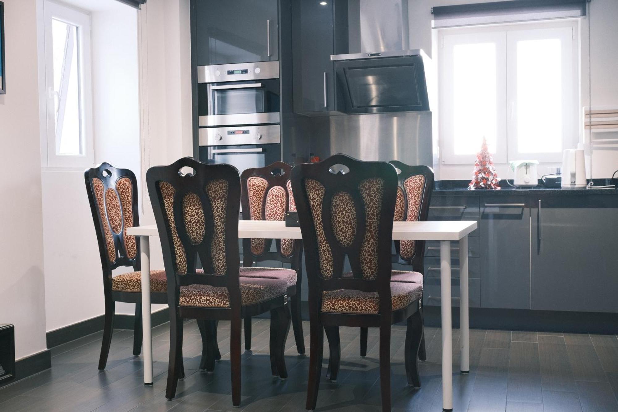 Today Appartement Famille Chippis Exteriör bild